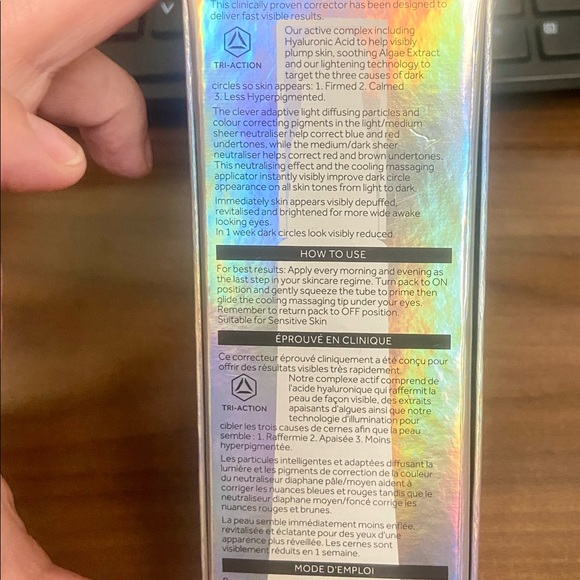 NO7 Laboratories Dark Circle Corrector with Hyaluronic Acid, 0.5 fl oz - Picture 3 of 5